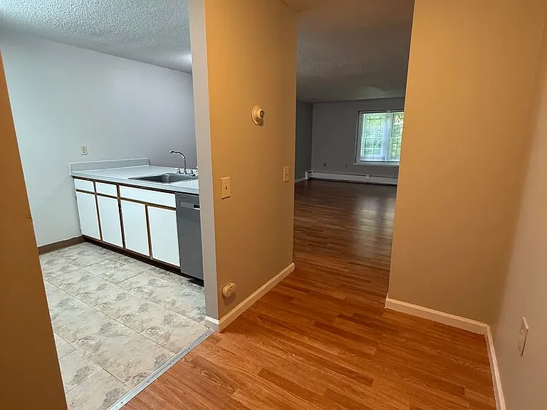 10 Grand St — Photo 2