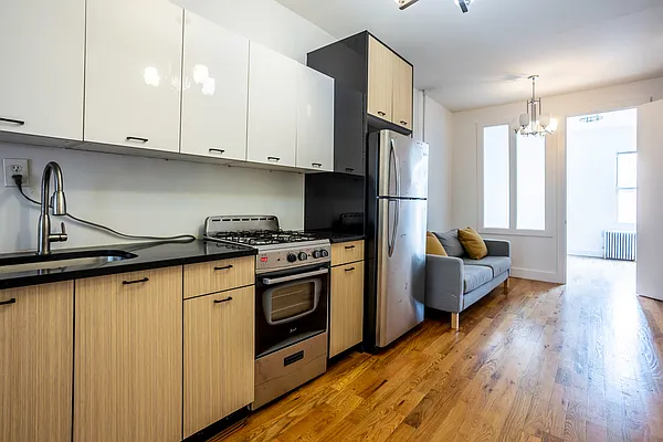 Rented by EXR | media 1