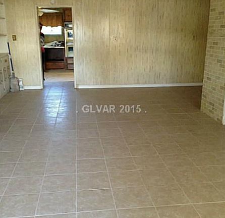 4th image of 3521 Taylor Ave