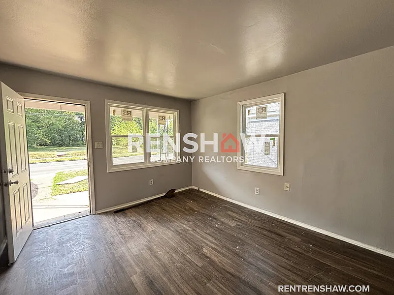 2 bed, 1.0 bath, 700 sqft, $800 — Photo 3