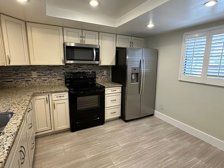 6136 Whiskey Creek Dr #503 — Photo 37