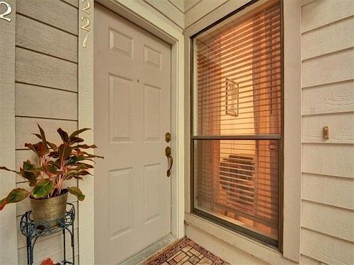 2nd image of 3839 Dry Creek Dr Unit 221