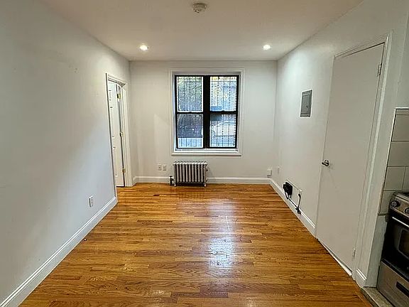 2nd image of 57 Herkimer St APT 107