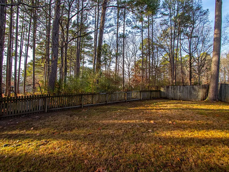 20 Laver Cir — Photo 39