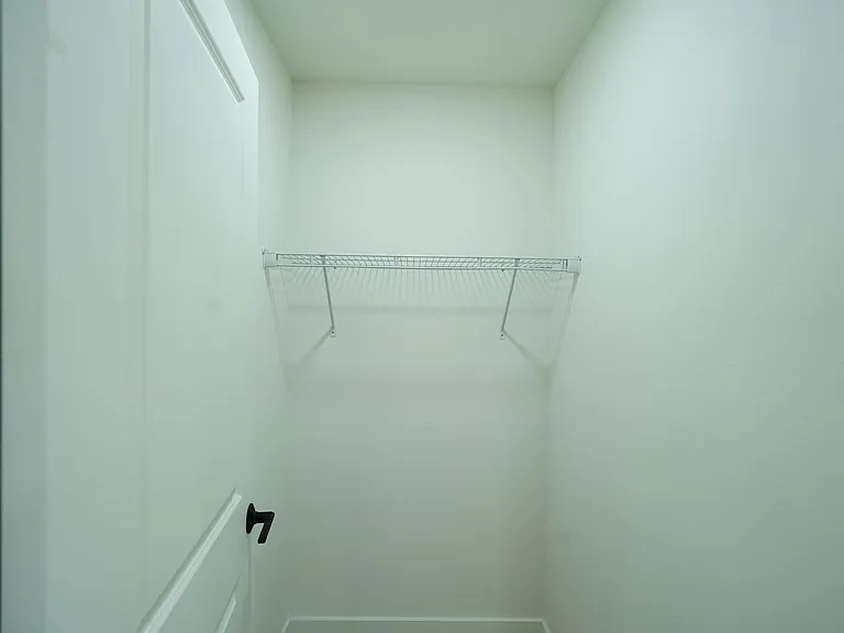 4805 Charlotte Way — Photo 24