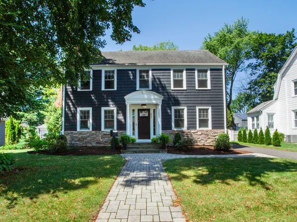 87 Woodrow Street, West Hartford, CT 06107