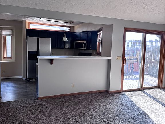 3rd image of 7804 S 71st Ave
