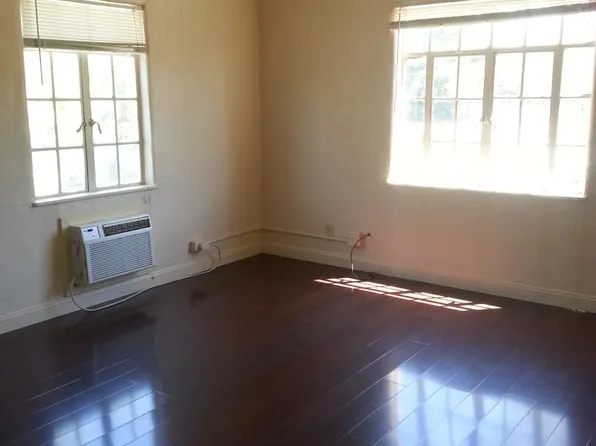 2114 16th St, Sacramento, CA