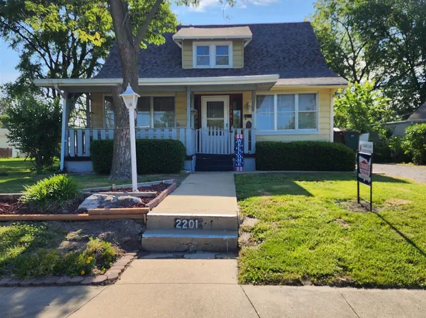 2201 McKinley Ave, Keokuk, IA 52632