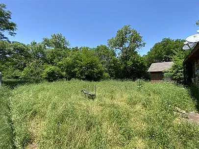4004 Fair Park Blvd — Photo 18