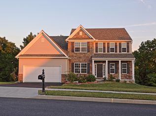 3916 Trayer Ln, Mechanicsburg, PA 17050