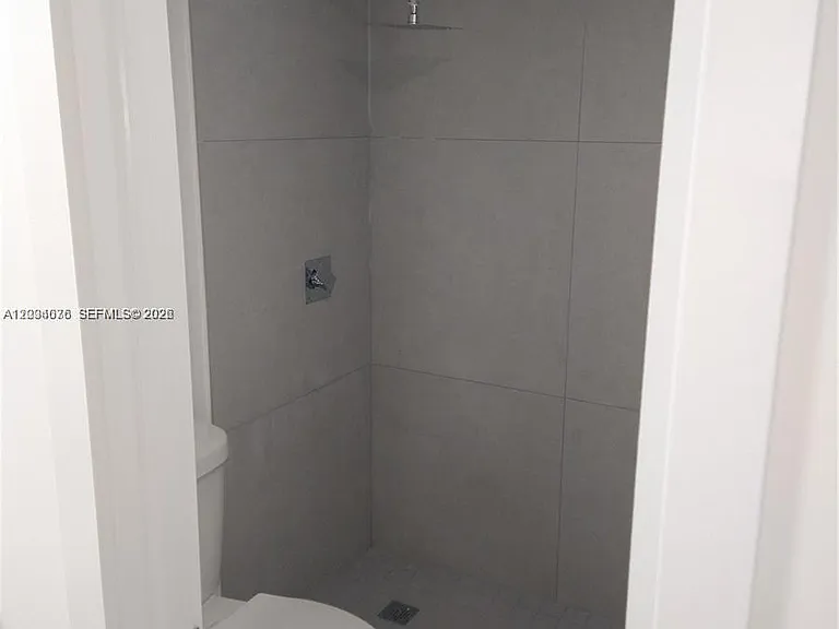 19791 SW 114th Ave #233 — Photo 8