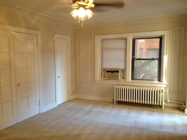 Mark Twain Apartments — Photo 17