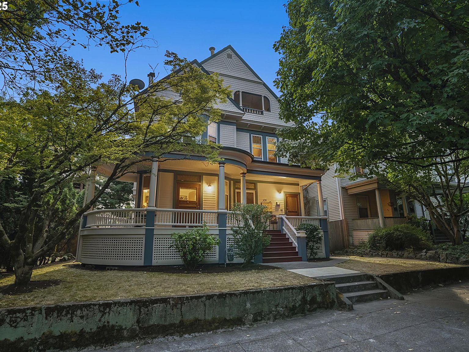 2368 NW Lovejoy St, Portland, OR 97210 | Zillow