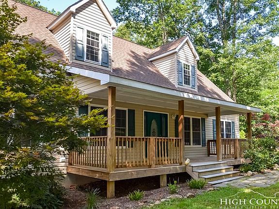 5th image of 168 Liberty  Landing Dr