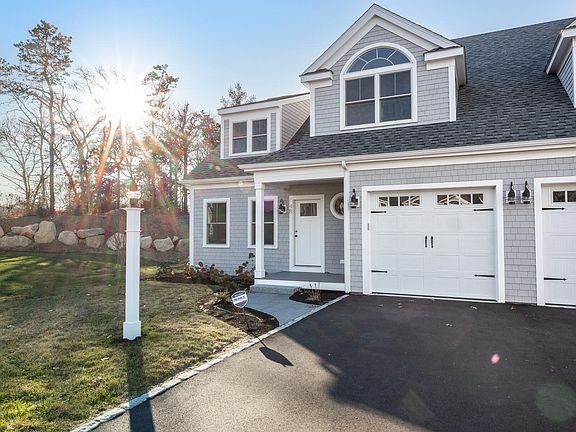 2nd image of 213 North Falmouth Highway #4B