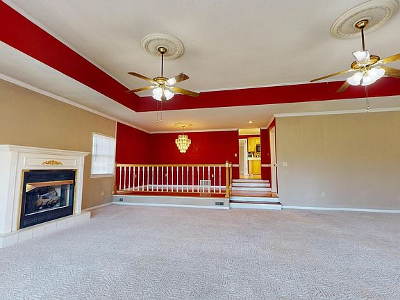 5th image of 295 NW Circle Dr NE