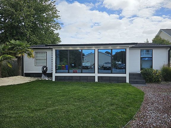 4th image of 30205 Mariners Ln