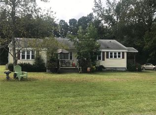 7485 Glen Raven Dr, Fayetteville, NC 28306