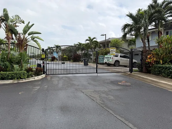 84-575 Kili Dr, Waianae, HI 96792