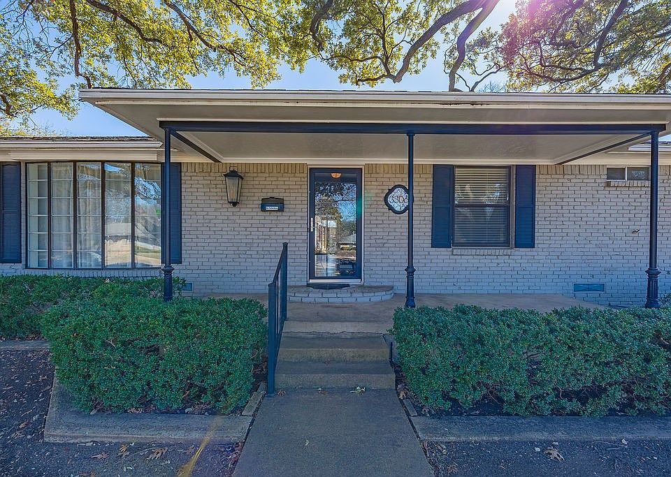 1st image of 3306 Sharpview Ln