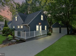 2201 Luzerne Ave, Silver Spring, MD 20910