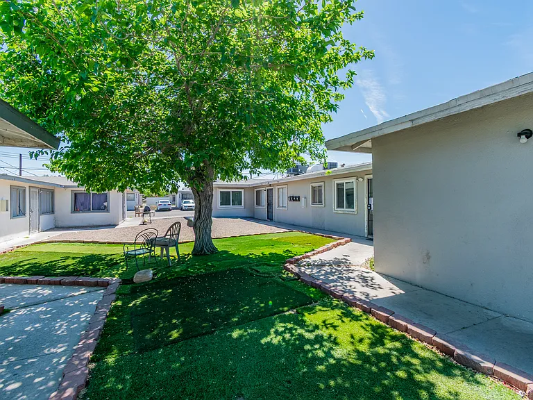 2508 E Mesquite Ave #3 — Photo 17