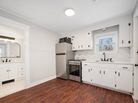 849 Tower Hill Rd
