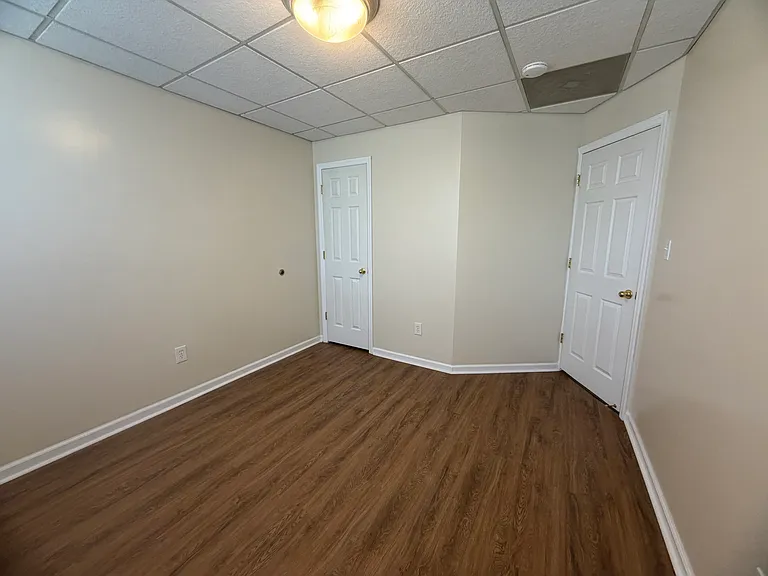 34 Ernest St #2 — Photo 6