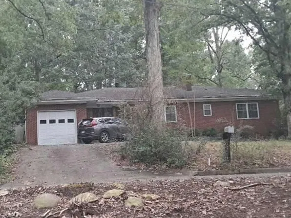 620 E Cannon Ave, Albemarle, NC 28001