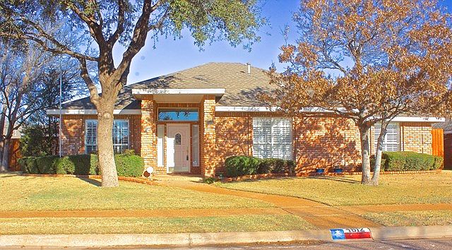1st image of 4612 Rosewood Dr