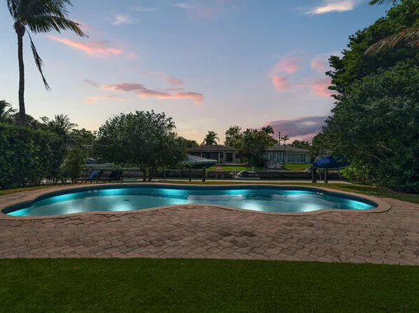 7820 Hawthorne Avenue, Miami Beach, FL 33141