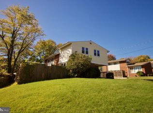 6321 Phyllis Ln, Alexandria, VA 22312