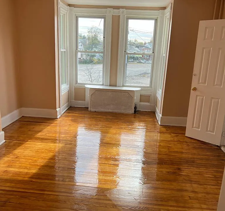 199 New St #2