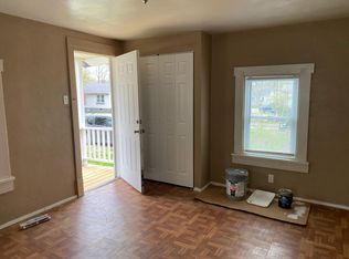 9430 Bristol Ave, Saint Louis, MO 63114