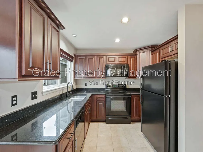 9024 Bear Mountain Dr #9 — Photo 6