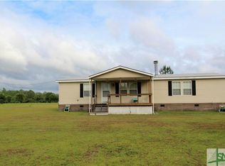 653 Zittrouer Rd, Guyton, GA 31312