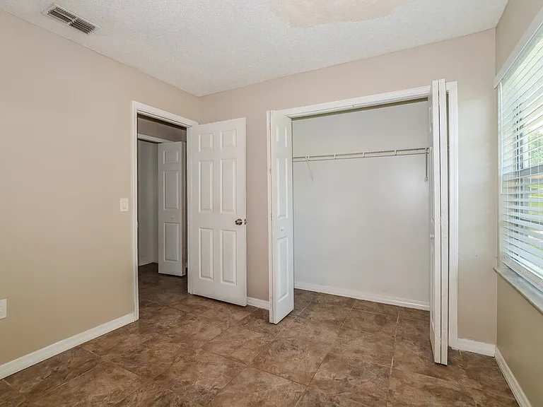 5343 Broken Pine Cir — Photo 13