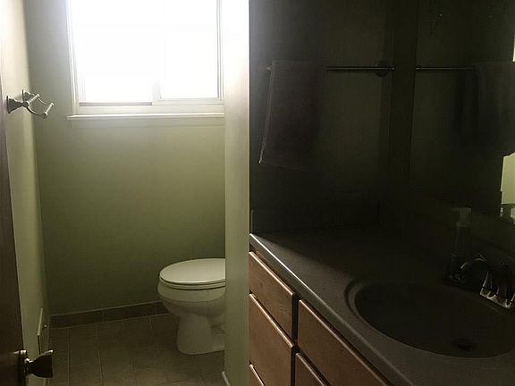 5th image of 35043 Griswald St