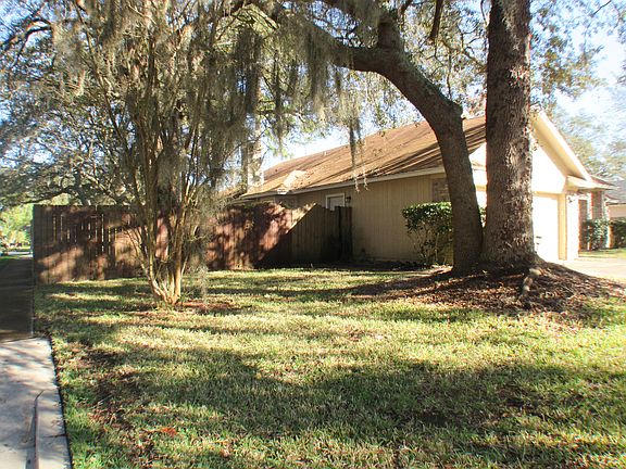 4th image of 12239 Crabapple Cove Dr