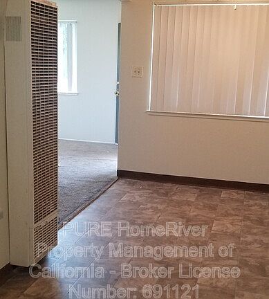 2nd image of 3334 Lerwick Rd APT 4