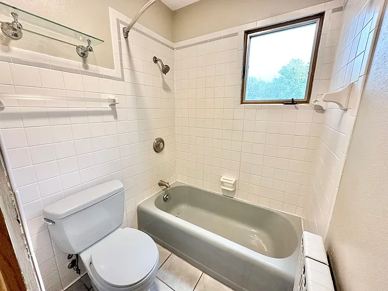 640 Dunleith Cir — Photo 14