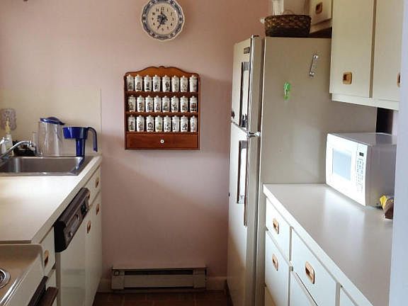 5th image of 189 Stratton Rd APT D6