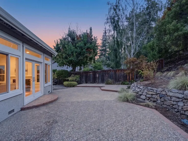 509 Suisun Ct — Photo 29