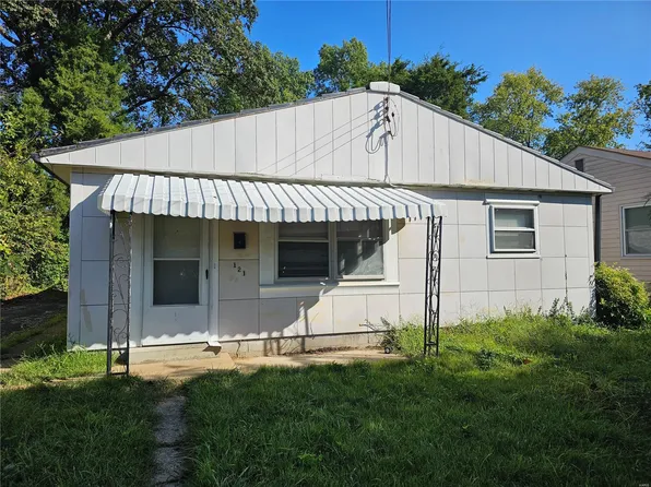 121 Eldridge Ave, Saint Louis, MO 63119