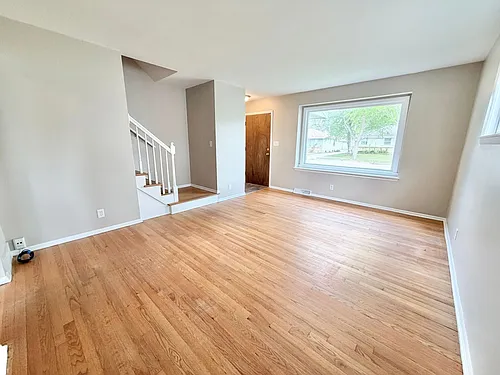 6919-6921 W Brentwood Ave E Photo 1