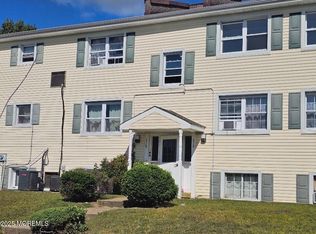 216 Sawmill Rd #B, Brick, NJ 08724