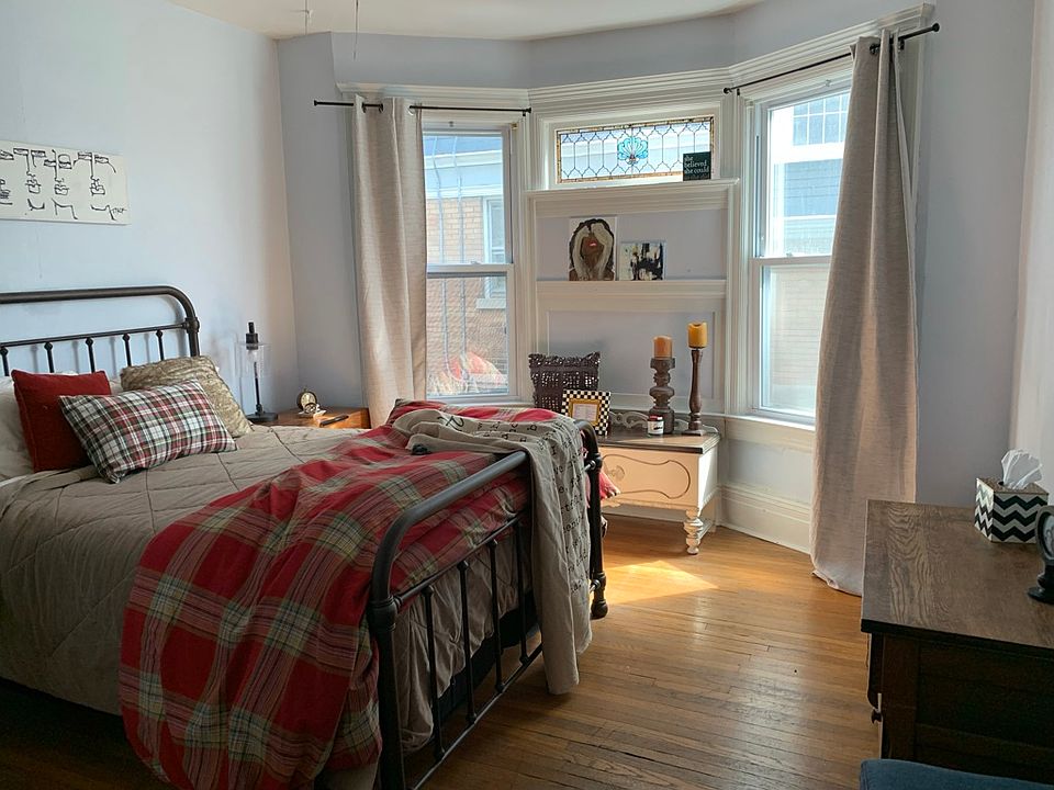 1st image of 104 Dartmouth St #1