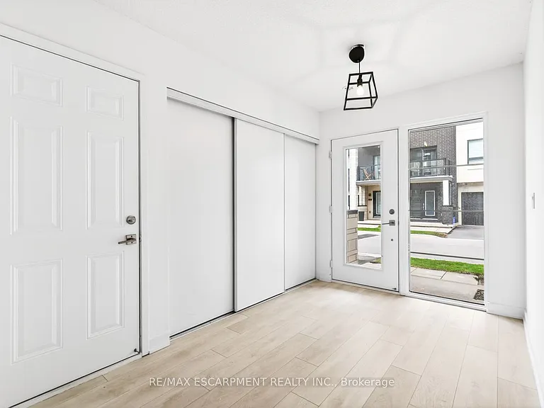 1121 Cooke Blvd #32 — Photo 5