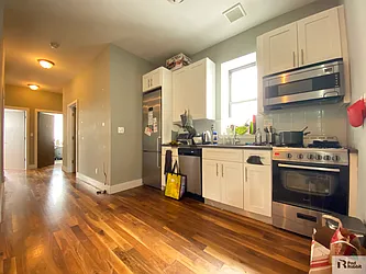 Rented by PadRabbit LLC